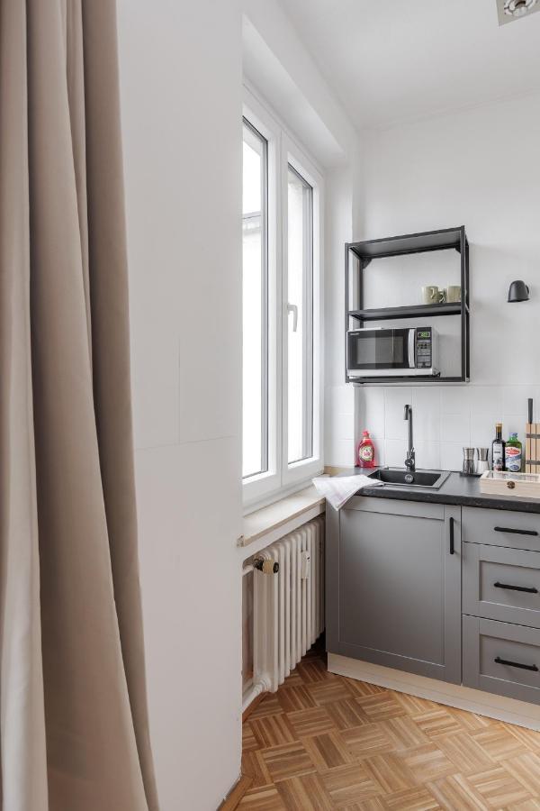 Flats 4 You, Moderne City Wohnung Naehe Hbf, Due-Messe 20 Min, Netflix, Kueche Duisburg Exterior photo